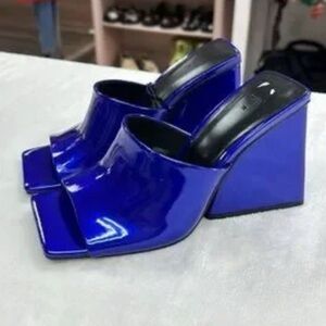 Zara Women's Shiny Blue Mules